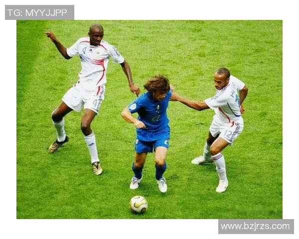 全球足球巨星与顶级球队的传奇故事与辉煌成就探秘