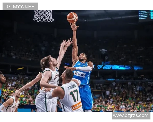 西安篮球队在欧锦赛积分榜上以60分稳居第一名展现强劲实力